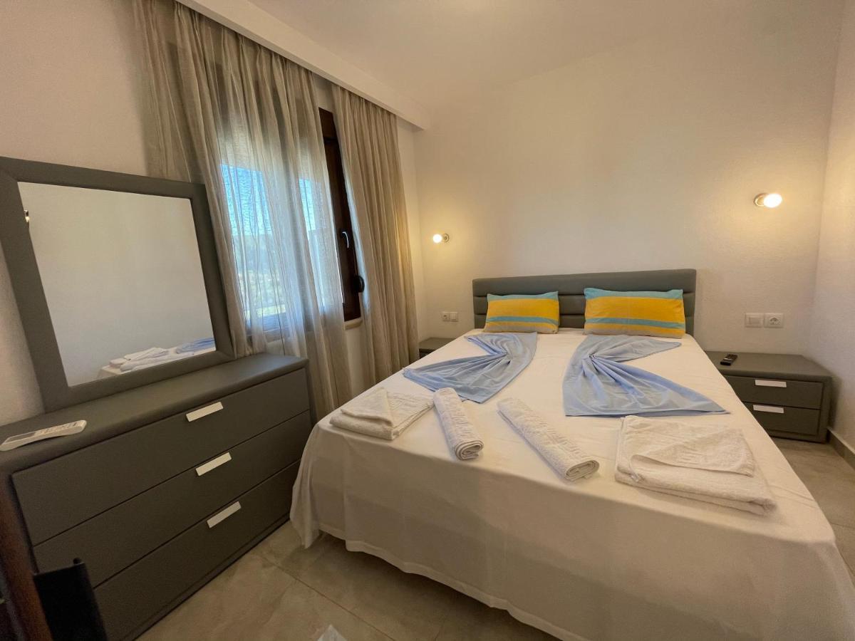 Theano Studios Paralia Sikias ภายนอก รูปภาพ