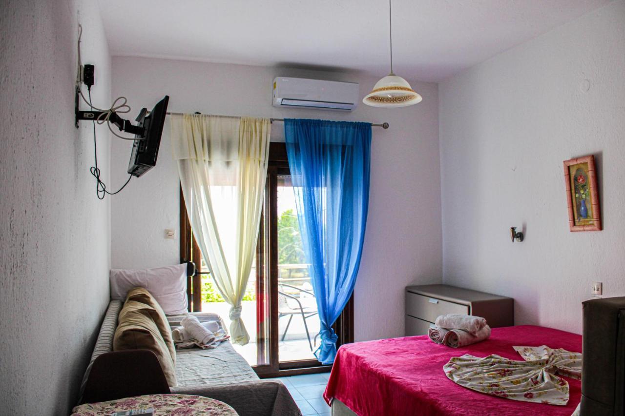 Theano Studios Paralia Sikias ภายนอก รูปภาพ